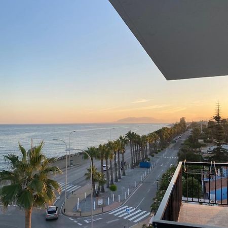SEA VIEW APARTMENT / a primera línea de playa Málaga Exterior foto
