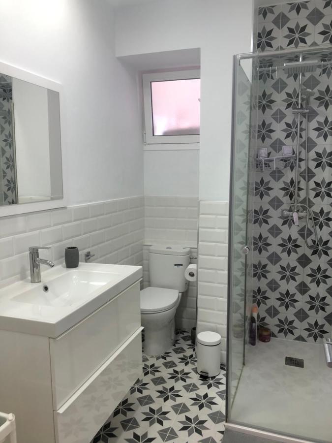 SEA VIEW APARTMENT / a primera línea de playa Málaga Exterior foto